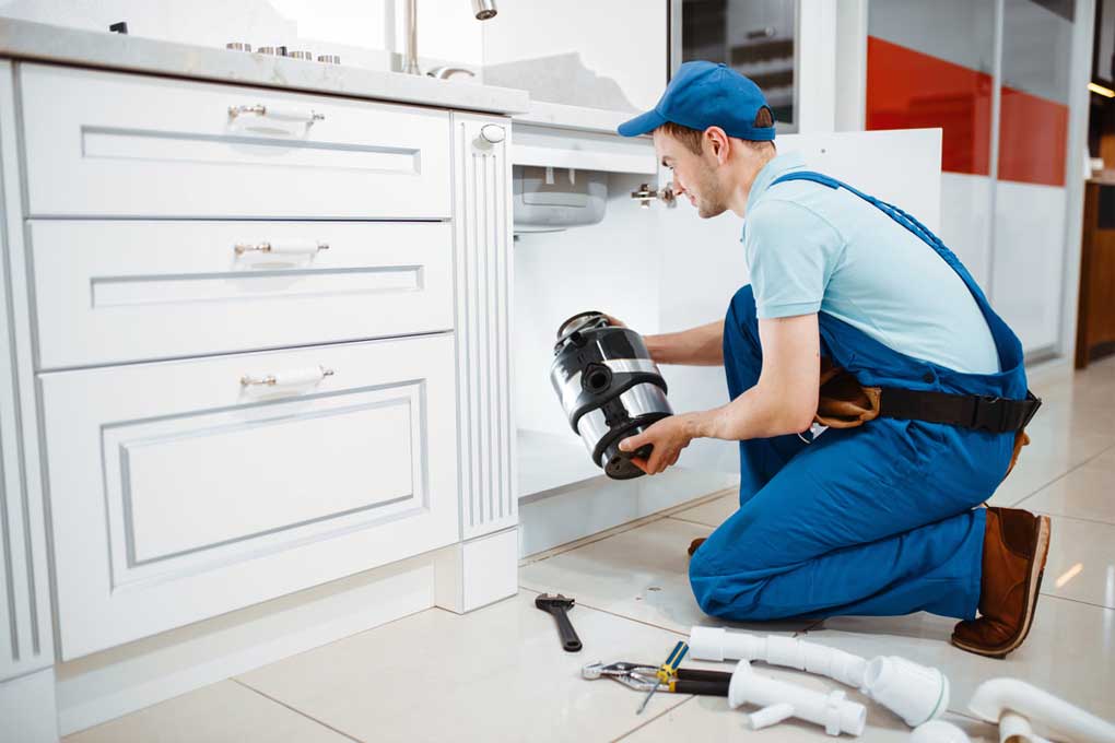 Garbage-Disposal-Installation
